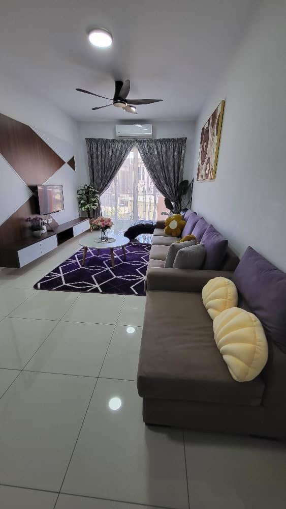 Rhr Deluxe Guesthouse Kinarut Papar Sabah - Pool View Dış mekan fotoğraf